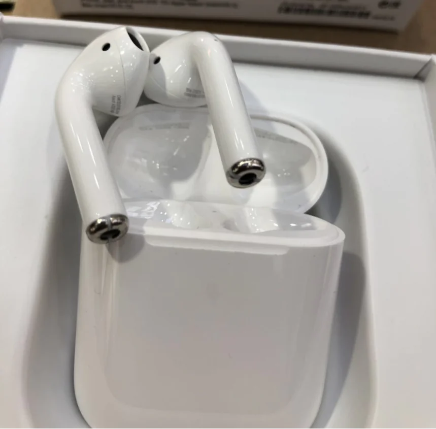 Wireless Hanging-Ear Stereo Earphones thumbnail 3
