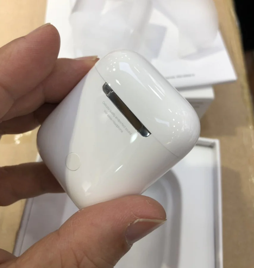Wireless Hanging-Ear Stereo Earphones thumbnail 2