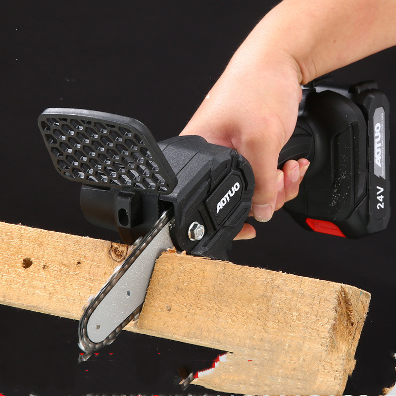 Compact Rechargeable Mini Pruning Saw thumbnail 5