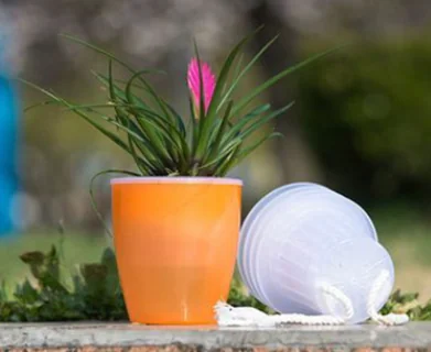 Self-Watering Planter view 3